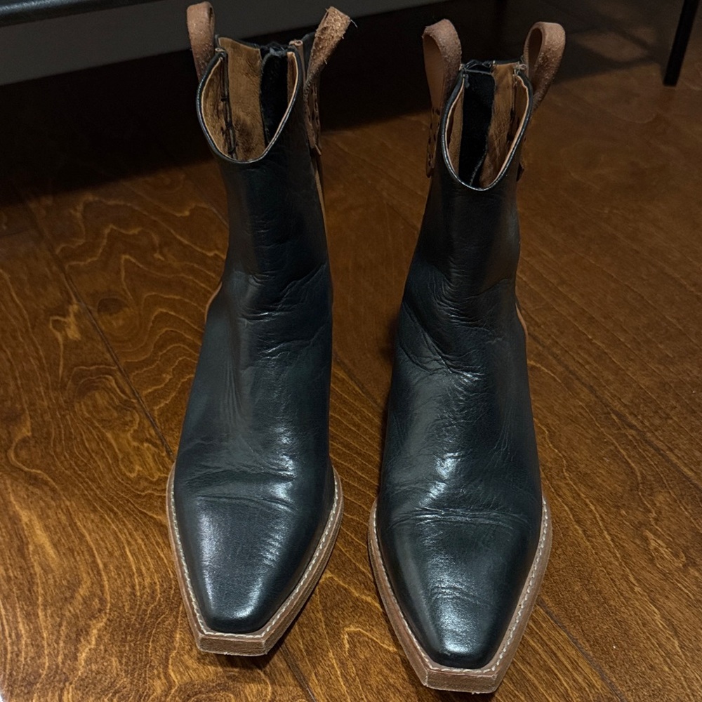We The Free Wesley Ankle Boots in washed black - Picture 2 of 4